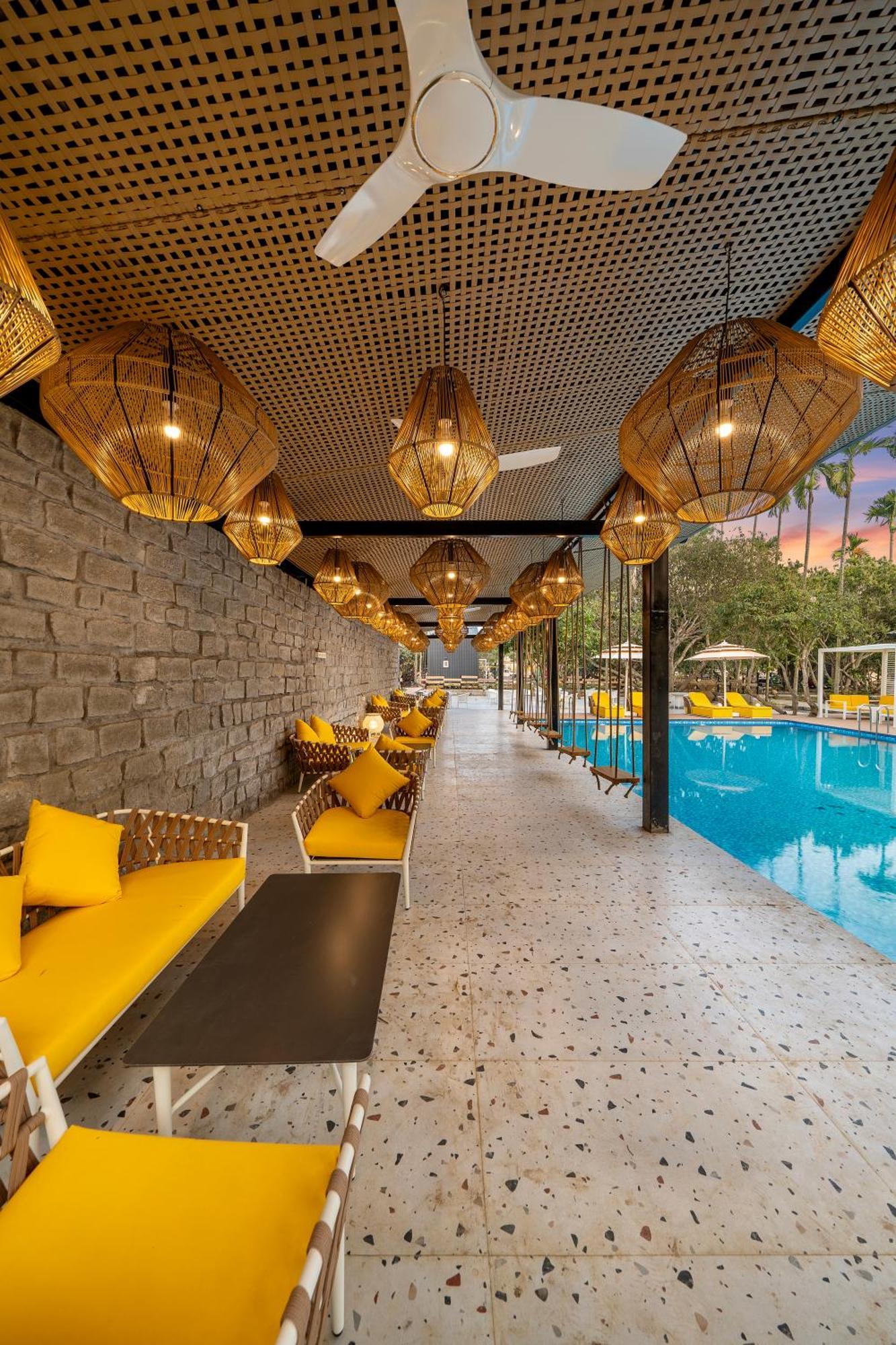 Glamp Wilderness Hotel Nelamangala Exterior photo